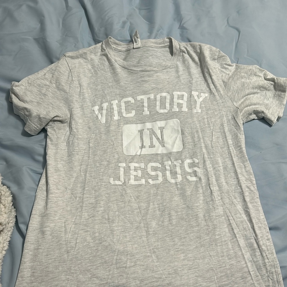 Short sleeve shirt